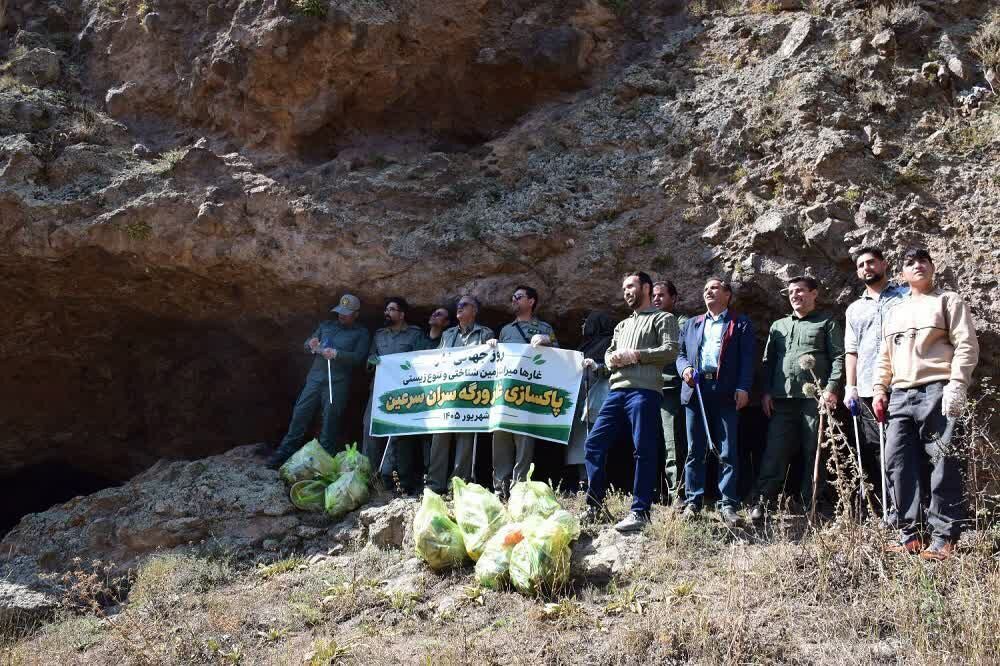 غار‌های ورگه‌سران سرعین پاکسازی شد