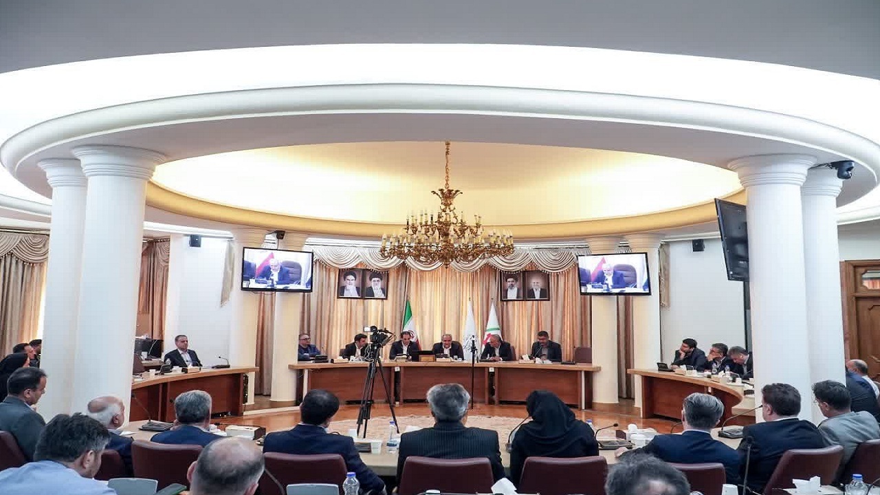 پیام آذری
