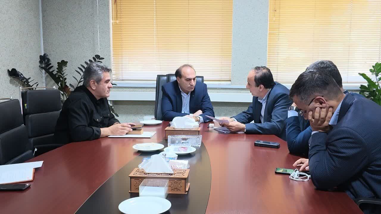 پیام آذری