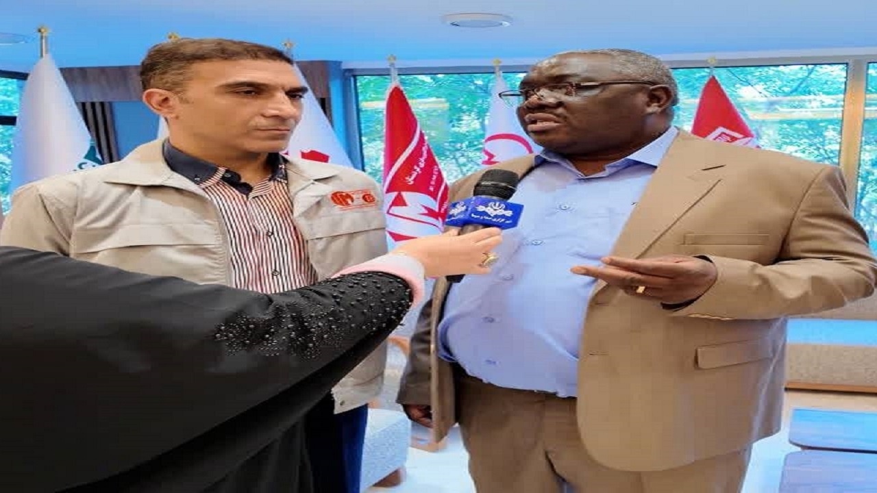 پیام آذری