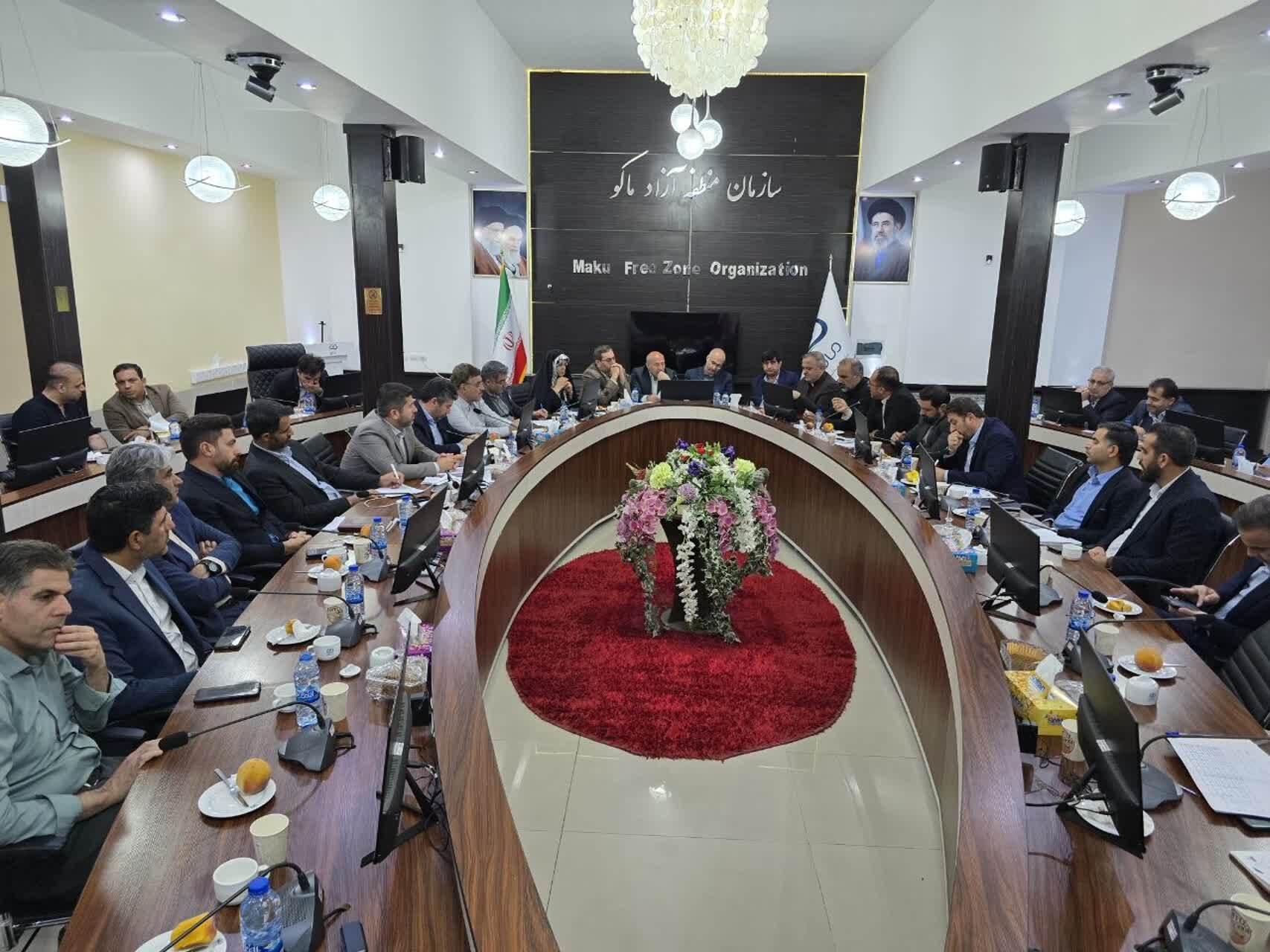 پیام آذری