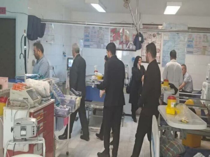 تامین یک دستگاه دیالیز به بیمارستان ولایت گرمی