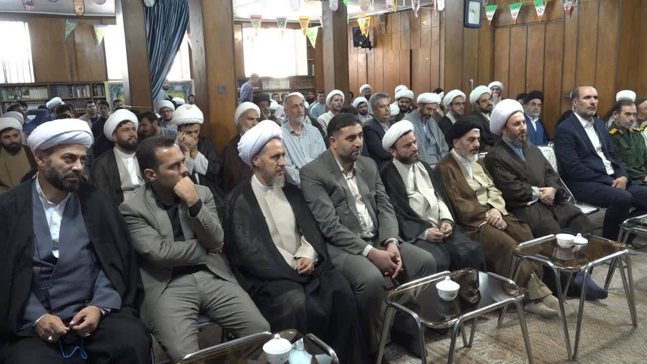 پیام آذری