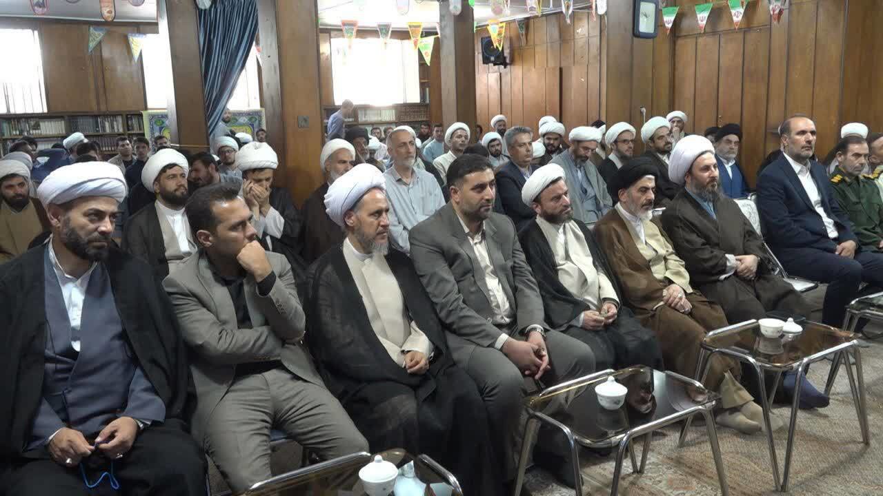 آغاز سال تحصیلی حوزه‌های علمیه خوی با تأکید بر نقش اجتماعی طلاب
