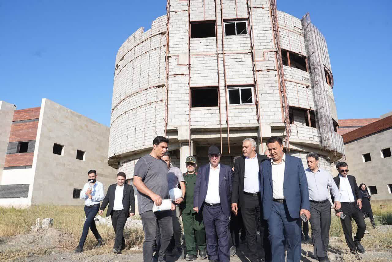پیام آذری