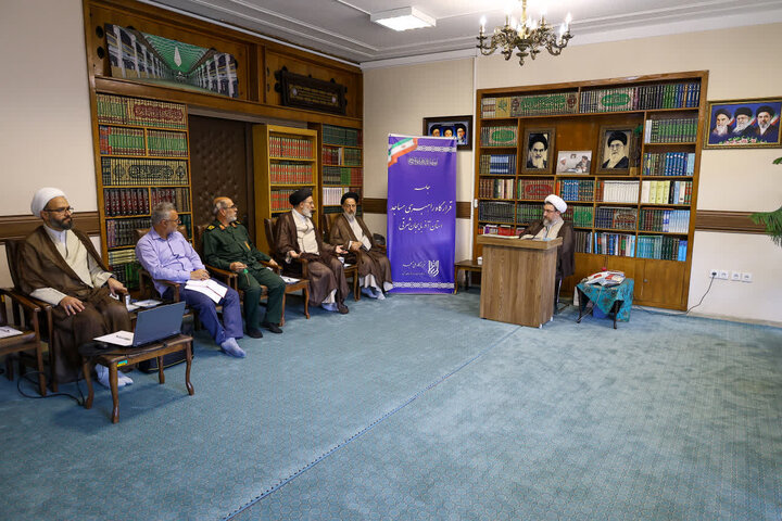 پیام آذری