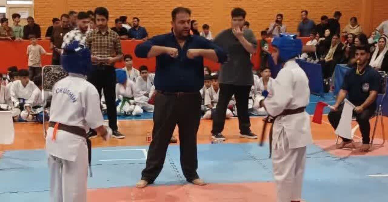 پیام آذری