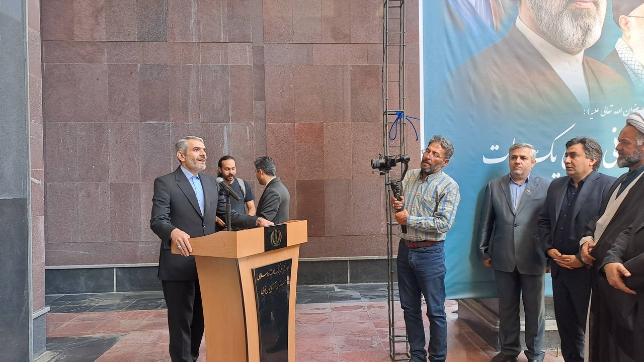 پیام آذری