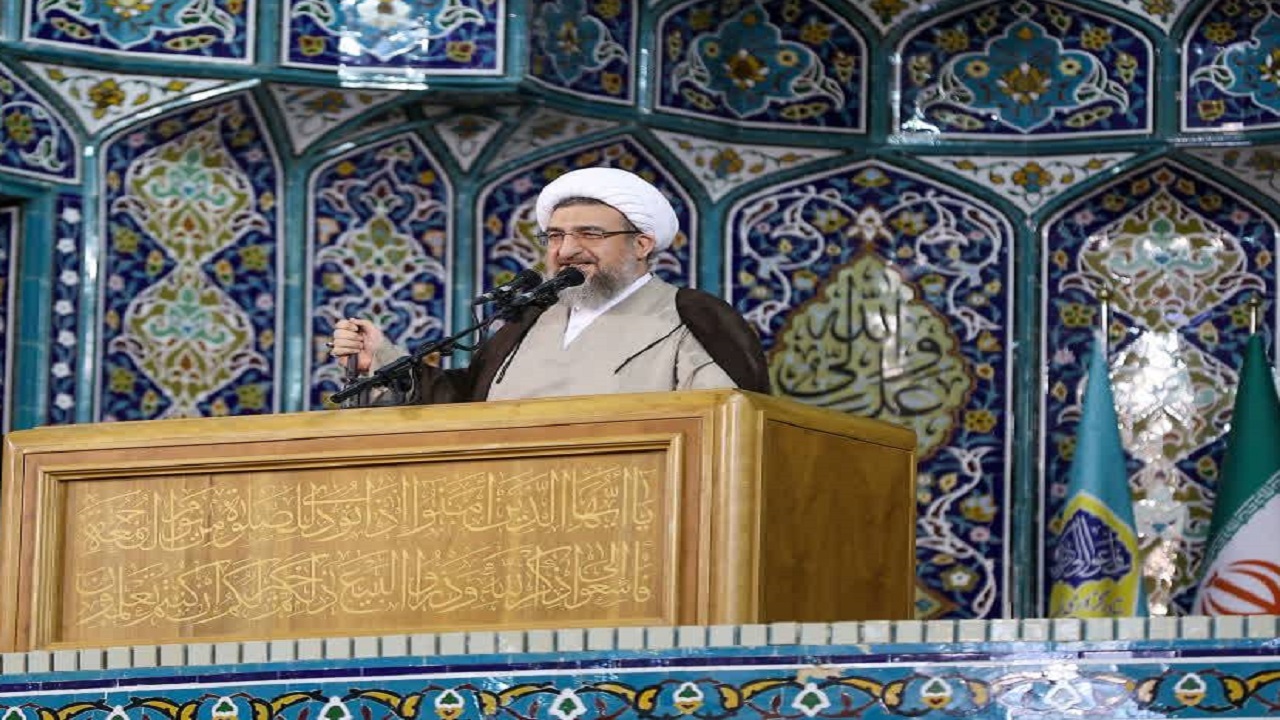 پیام آذری