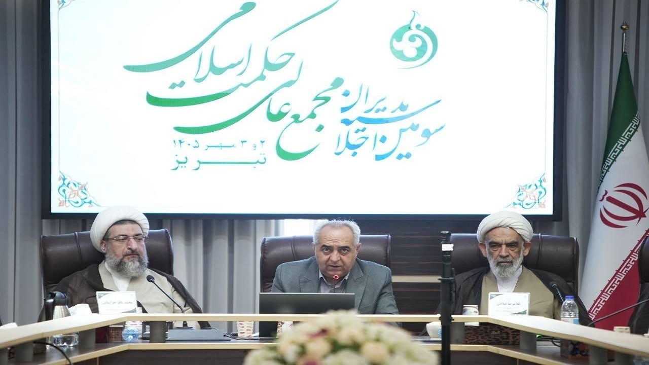 پیام آذری