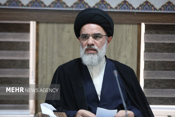 مدیرکل تبلیغات اسلامی آذربایجان شرقی به مدرسه محل تحصیل خود بازگشت