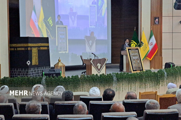 پیام آذری