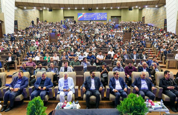 پیام آذری