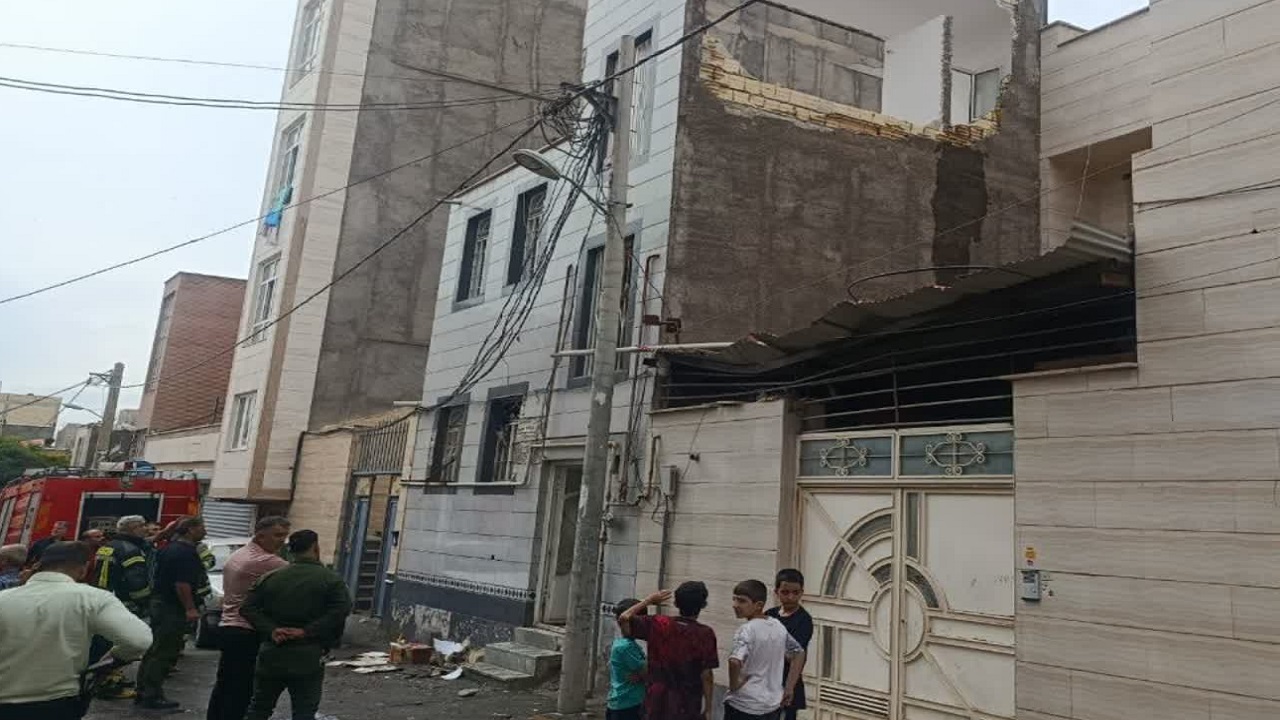 پیام آذری
