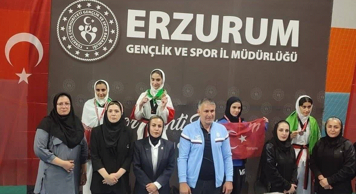 پیام آذری