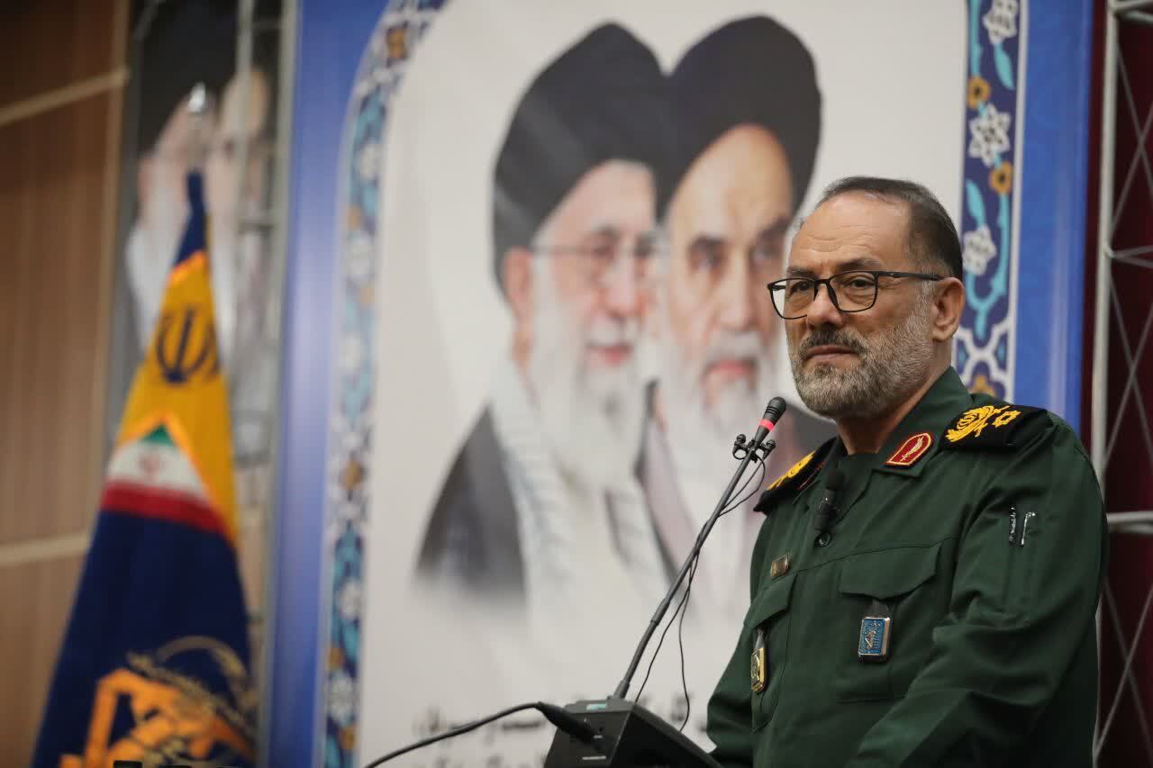 پیام آذری