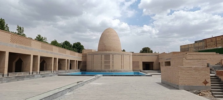 پیام آذری
