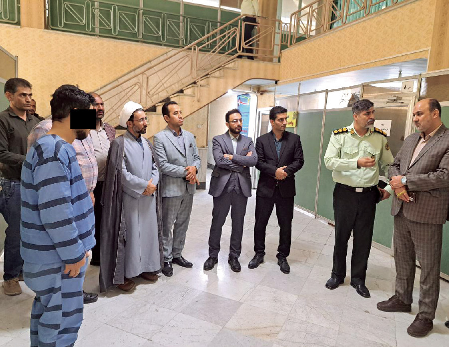 پیام آذری