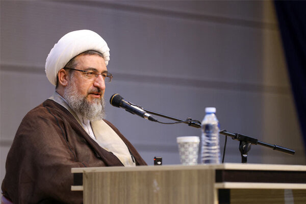 جایگاه امامت جمعه امتداد حاکمیت الهی و سنگر صیانت از انقلاب است