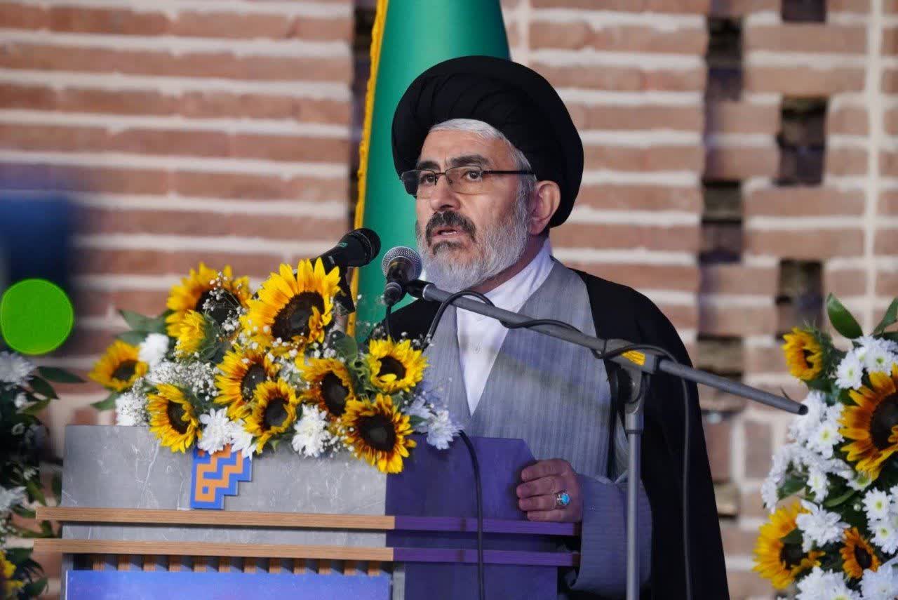 پیام آذری