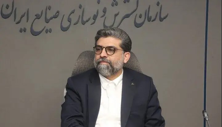 سهمیه سوخت مالکان خودروهای فرسوده قطع نمی‌شود