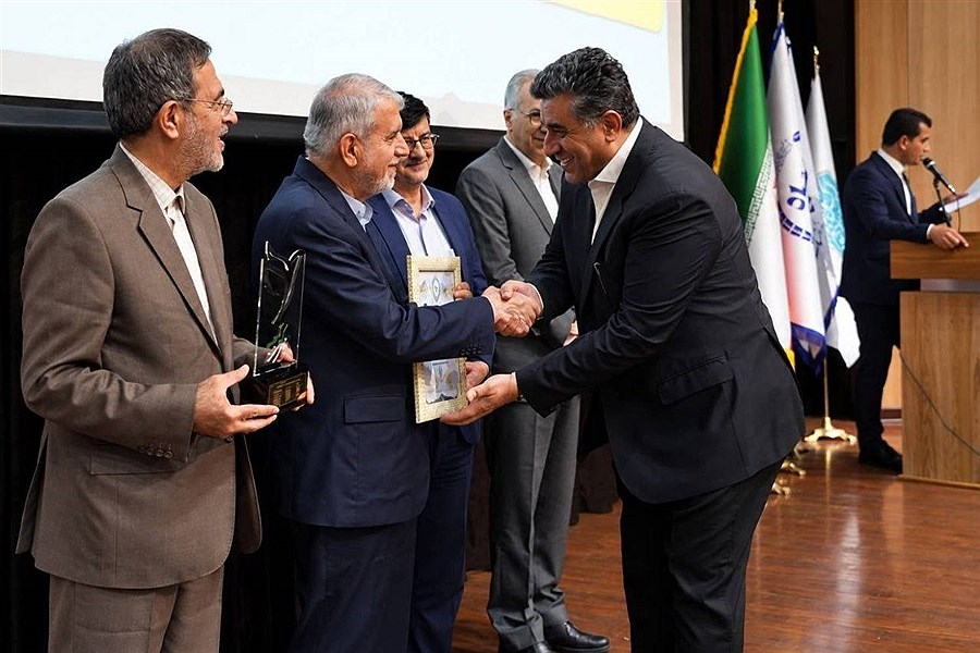 پیام آذری