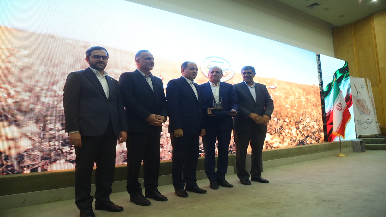 پیام آذری