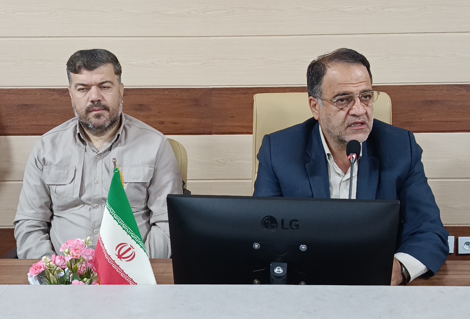 پیام آذری