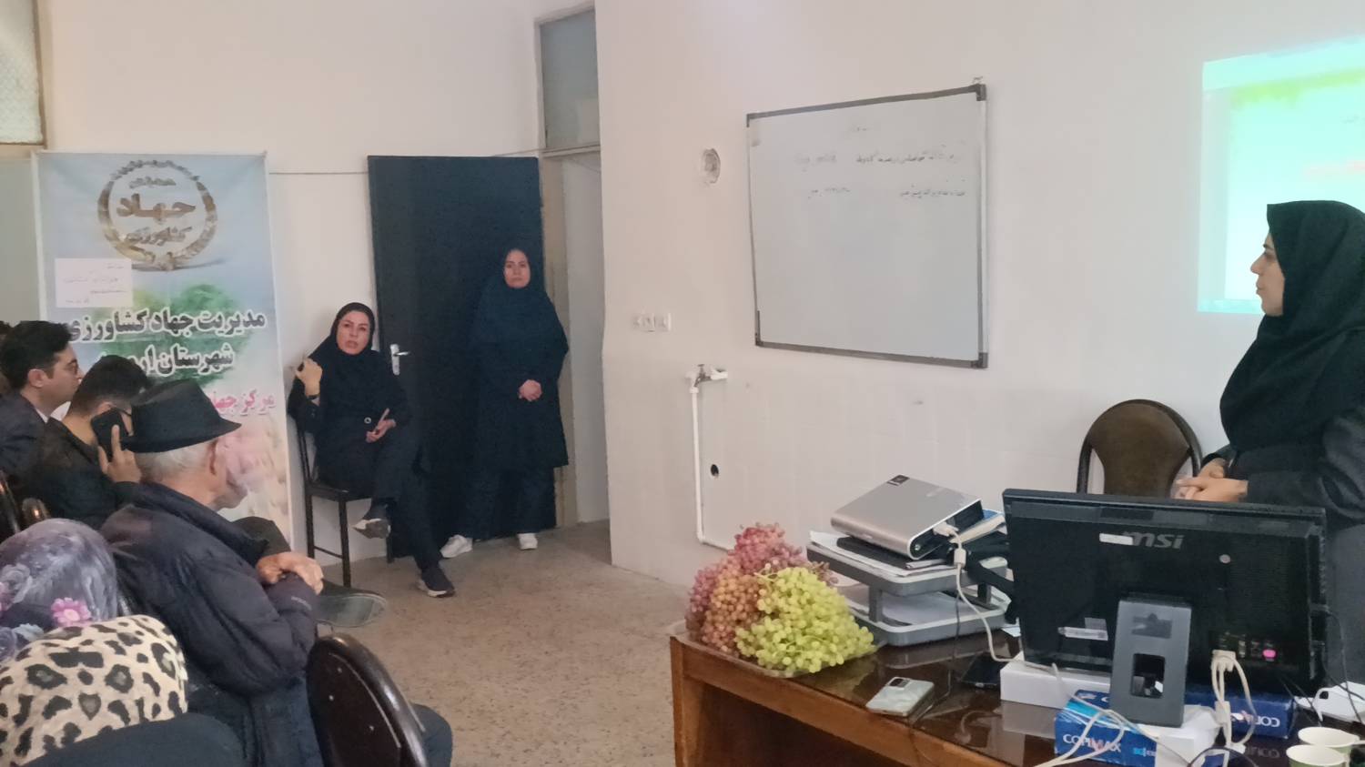 پیام آذری
