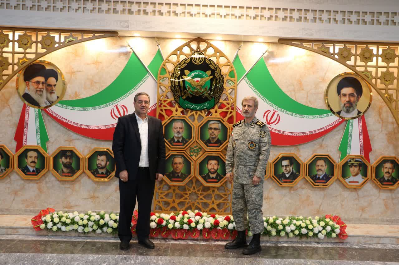 پیام آذری