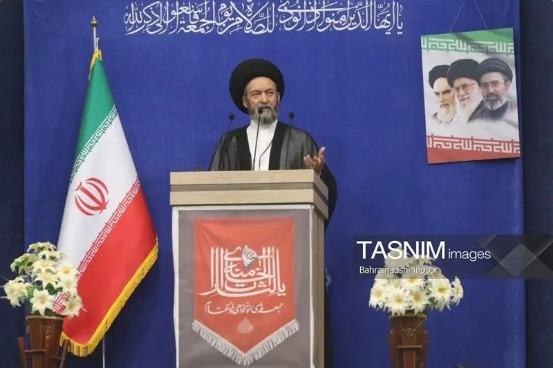 امام جمعه اردبیل: ترامپ قطعا نمی‌تواند محاصره دریایی را ادامه دهد/ ایران و آمریکا بعد از ۶ ماه جنگ به یک زورآزمایی بسیار حساس و سرنوشت ساز رسیده‌اند