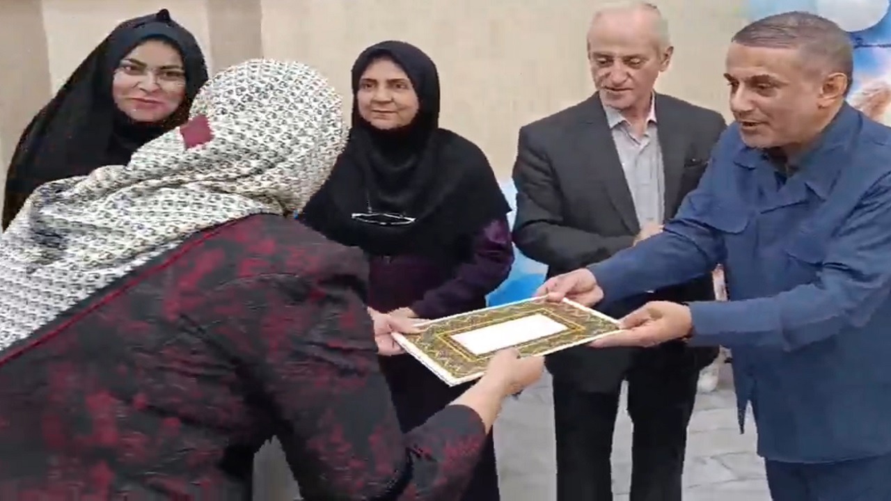 تجلیل از ۲۲ پرستار نمونه در مراغه