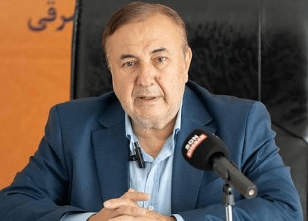 استیضاح وزیر ورزش را امضا می کنم