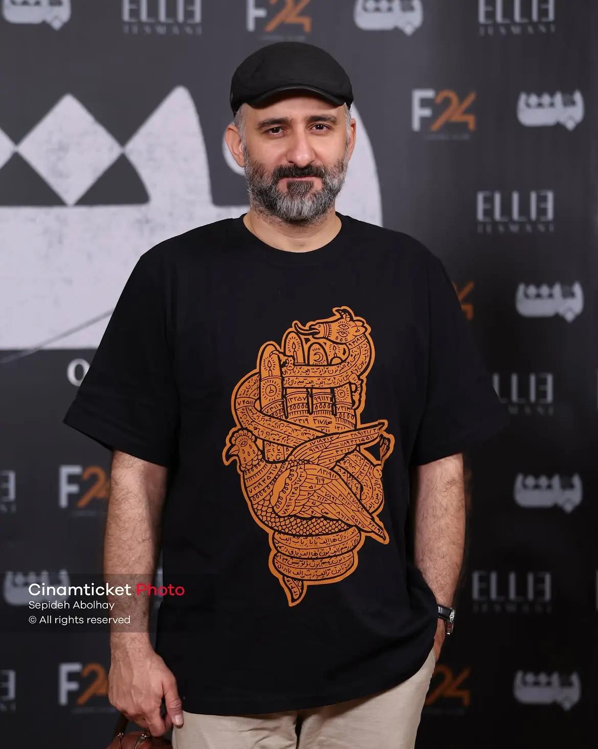 پیام آذری