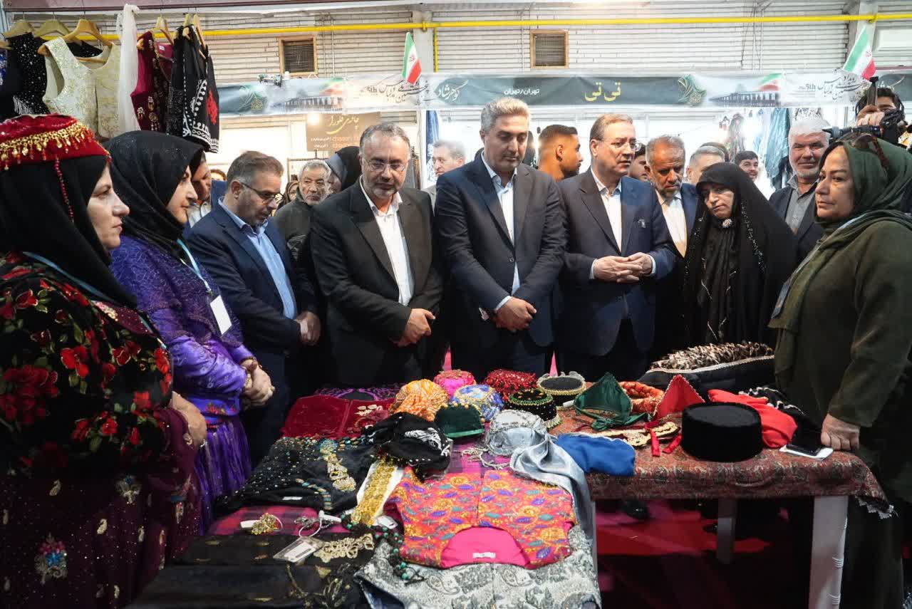 پیام آذری