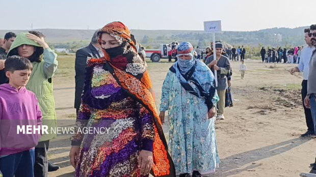 پیام آذری