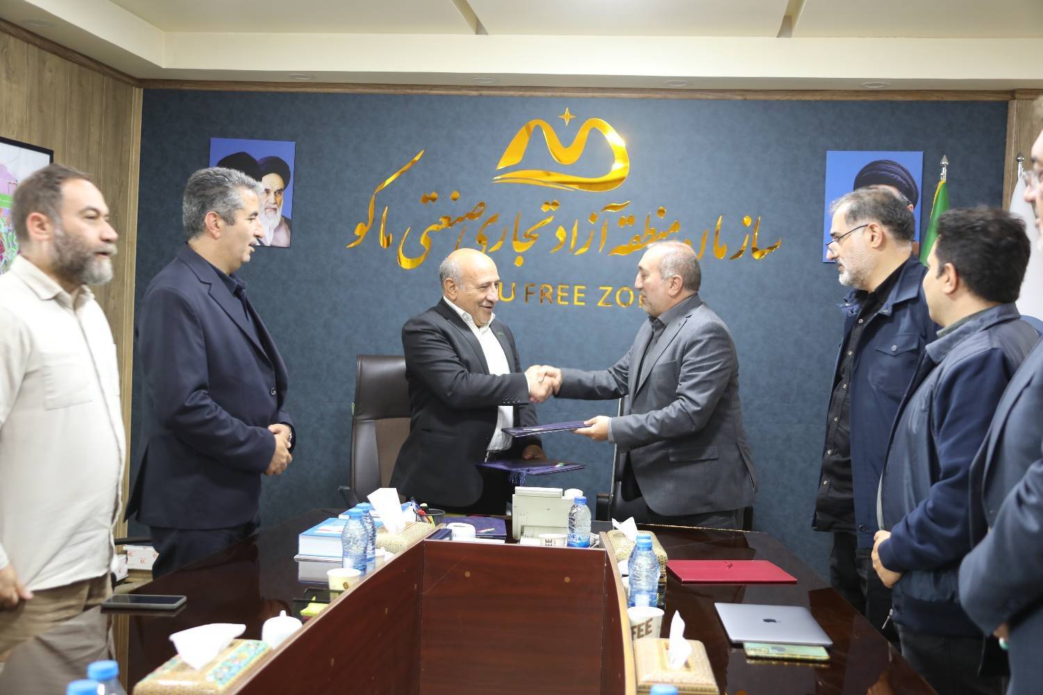 پیام آذری