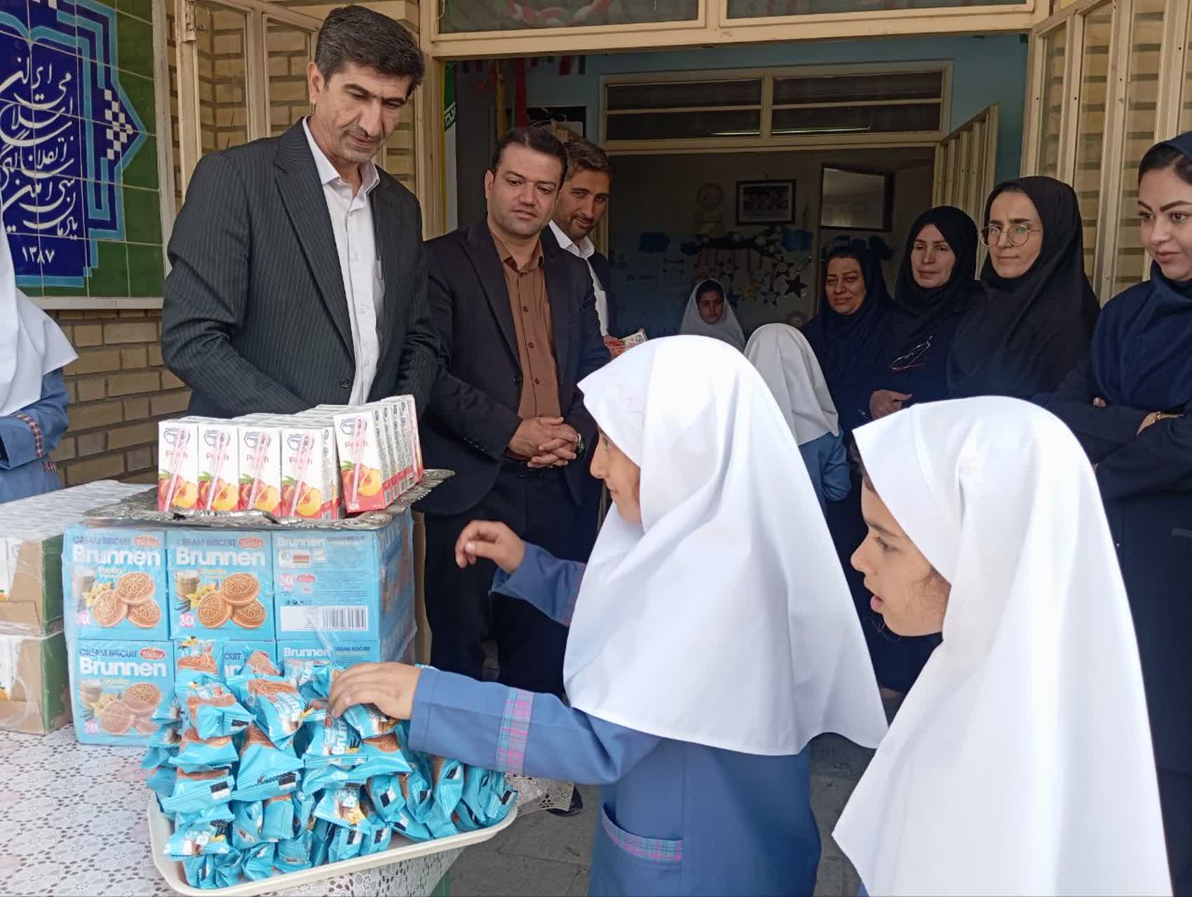 پیام آذری