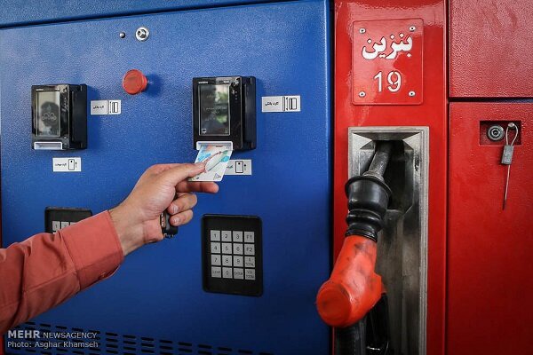 جمع‌آوری کارت آزاد جایگاه‌های سوخت با هدف کاهش صف‌ در آذربایجان غربی