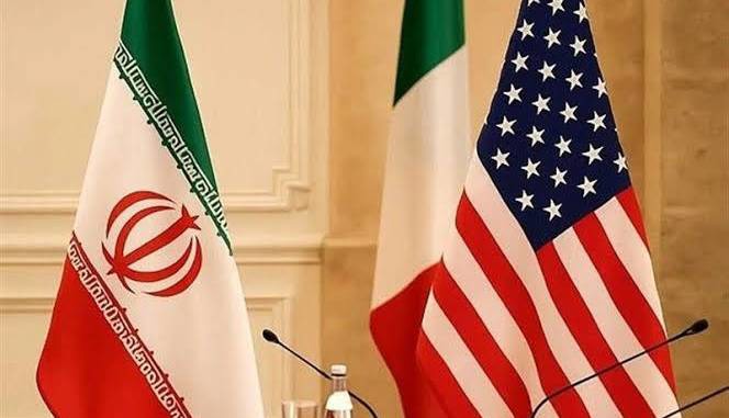 کیهان: «نباید دیپلماسی را تعطیل کرد» دعوت به تسلیم است
