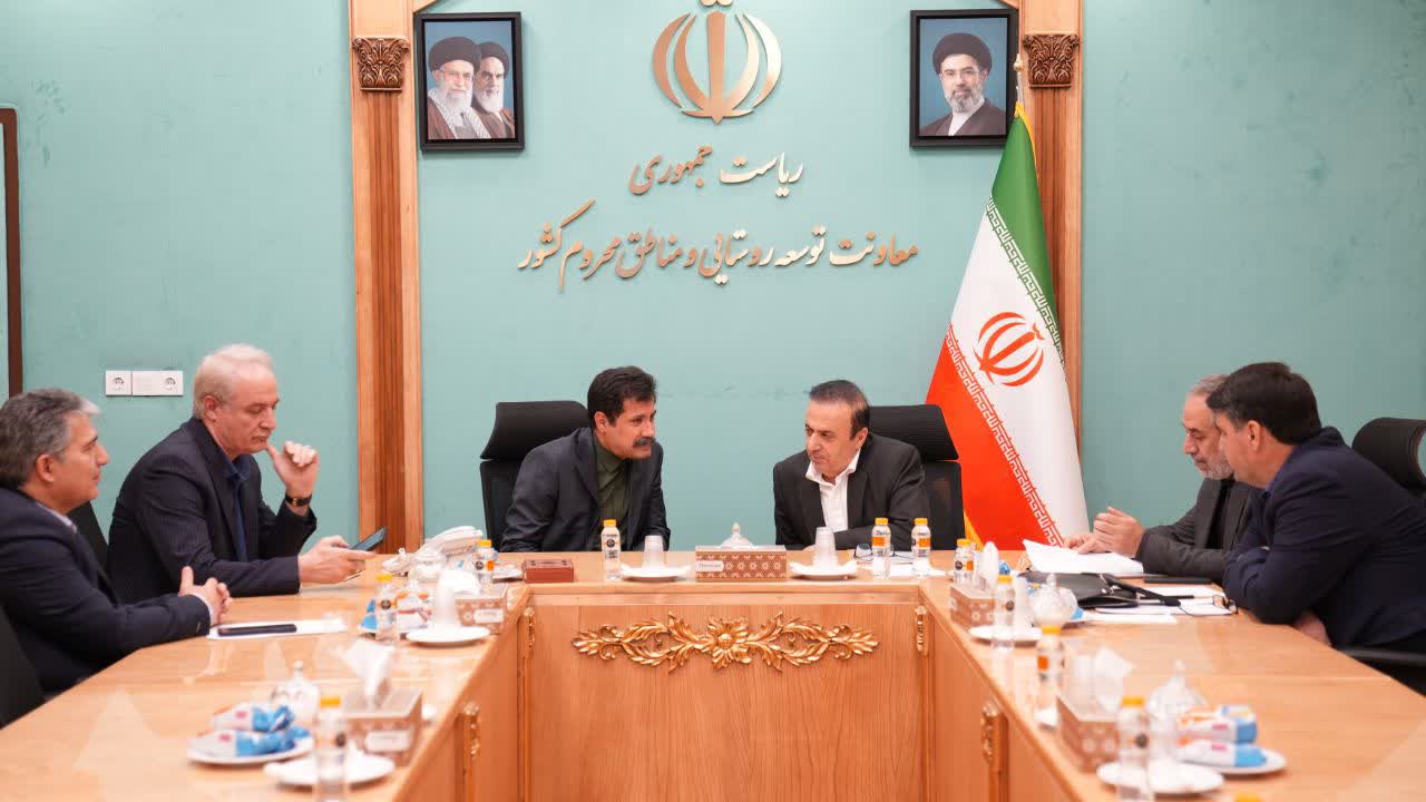 پیام آذری