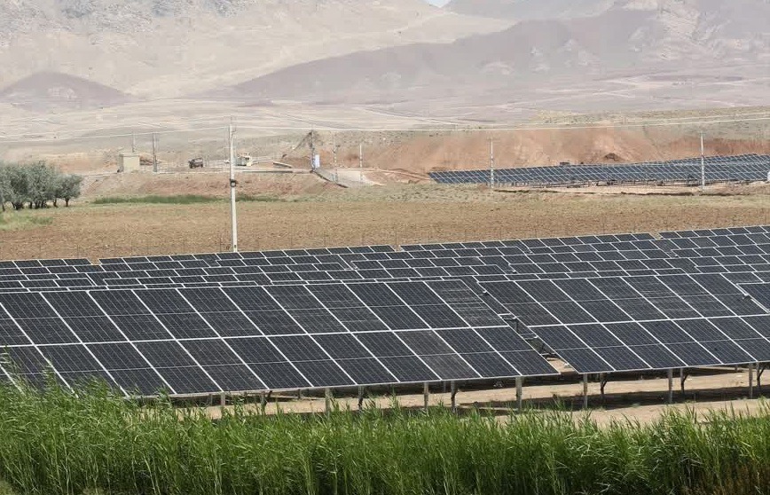 بهره برداری از هشت نیروگاه خورشیدی در آذربایجان شرقی