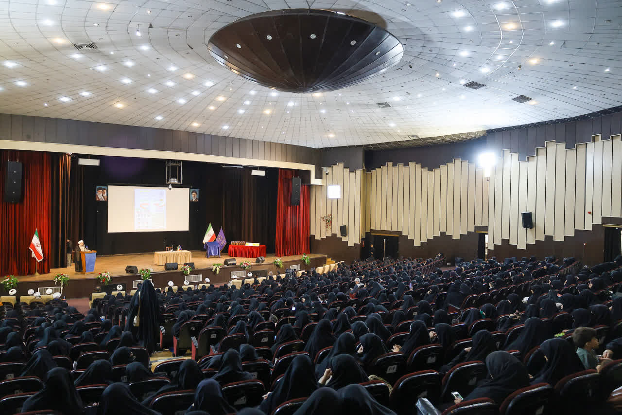 پیام آذری