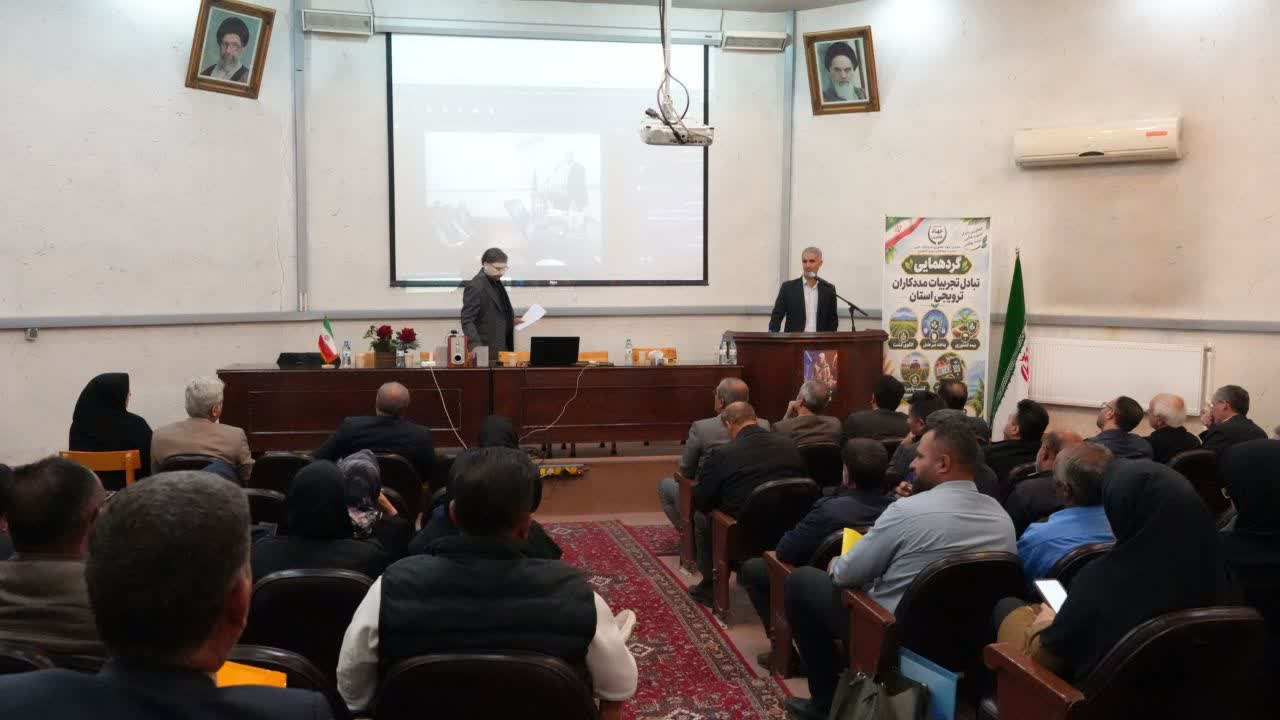 پیام آذری