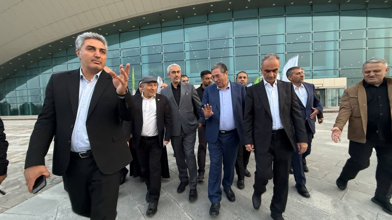 پیام آذری