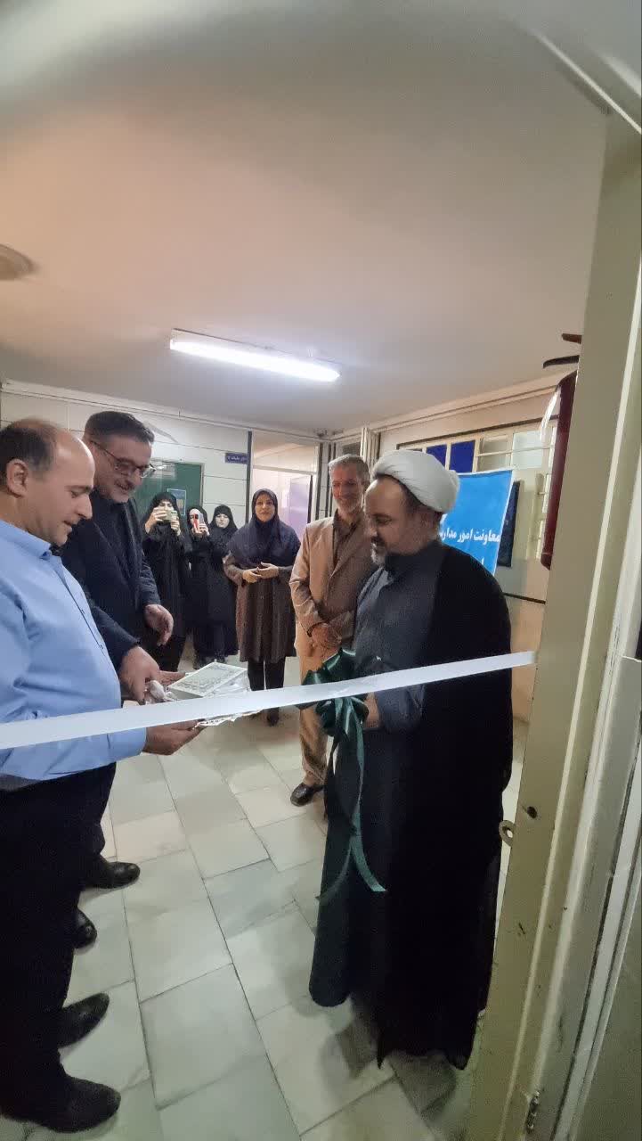 پیام آذری
