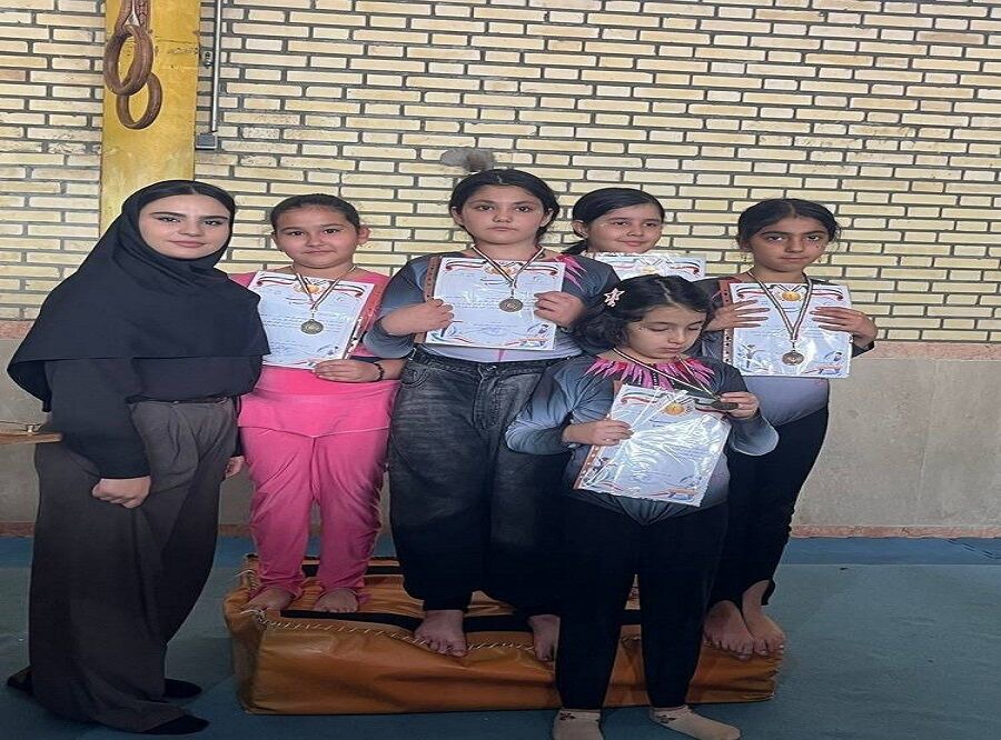 برترین‌های ژیمناستیک دختران مشگین‌شهر معرفی شدند