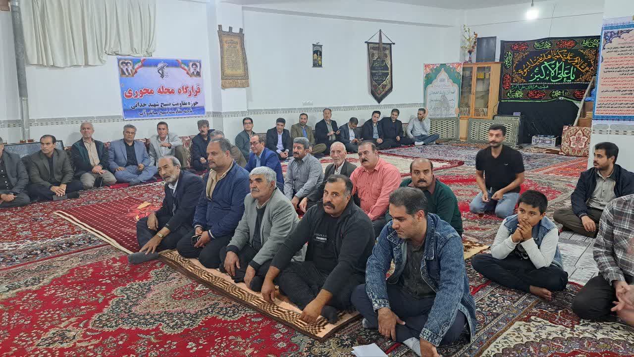 بررسی مطالبات اهالی کوی خاقانی میاندوآب در نشست قرارگاه محله‌محور