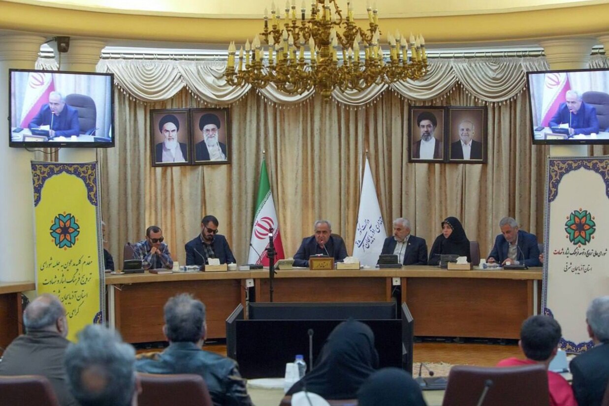 سرمست: تغییر نگاه جهانی به ایران حاصل ایثار و فداکاری مردم است