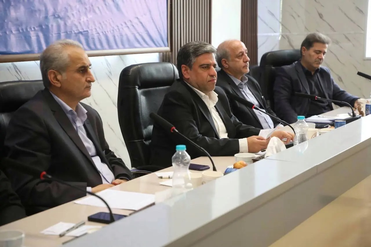 تخصیص اعتبارات، پایداری تولید و جبران خسارت سیل در دستور کار فرمانداران